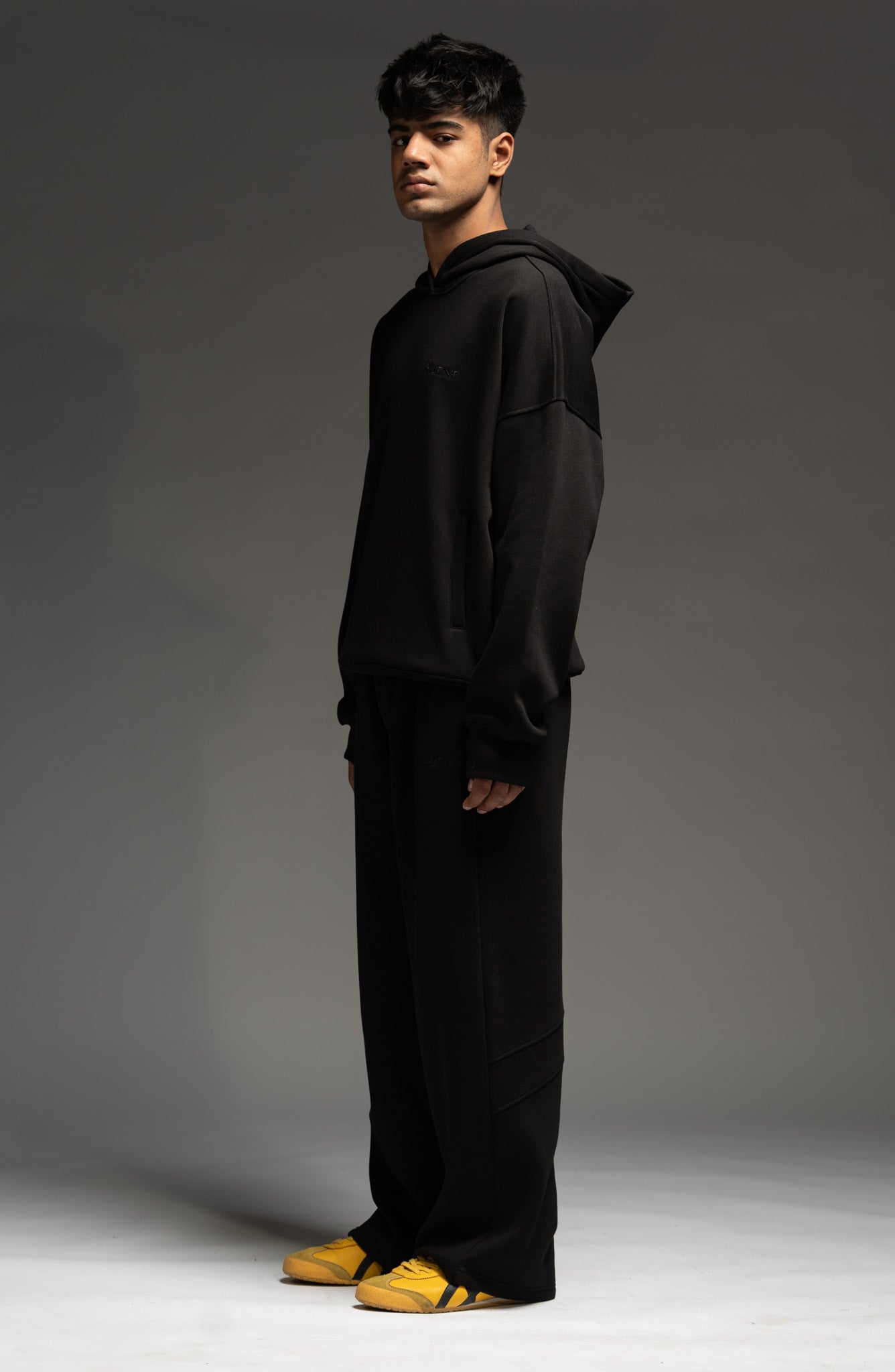 RUENE Black Sweatpants