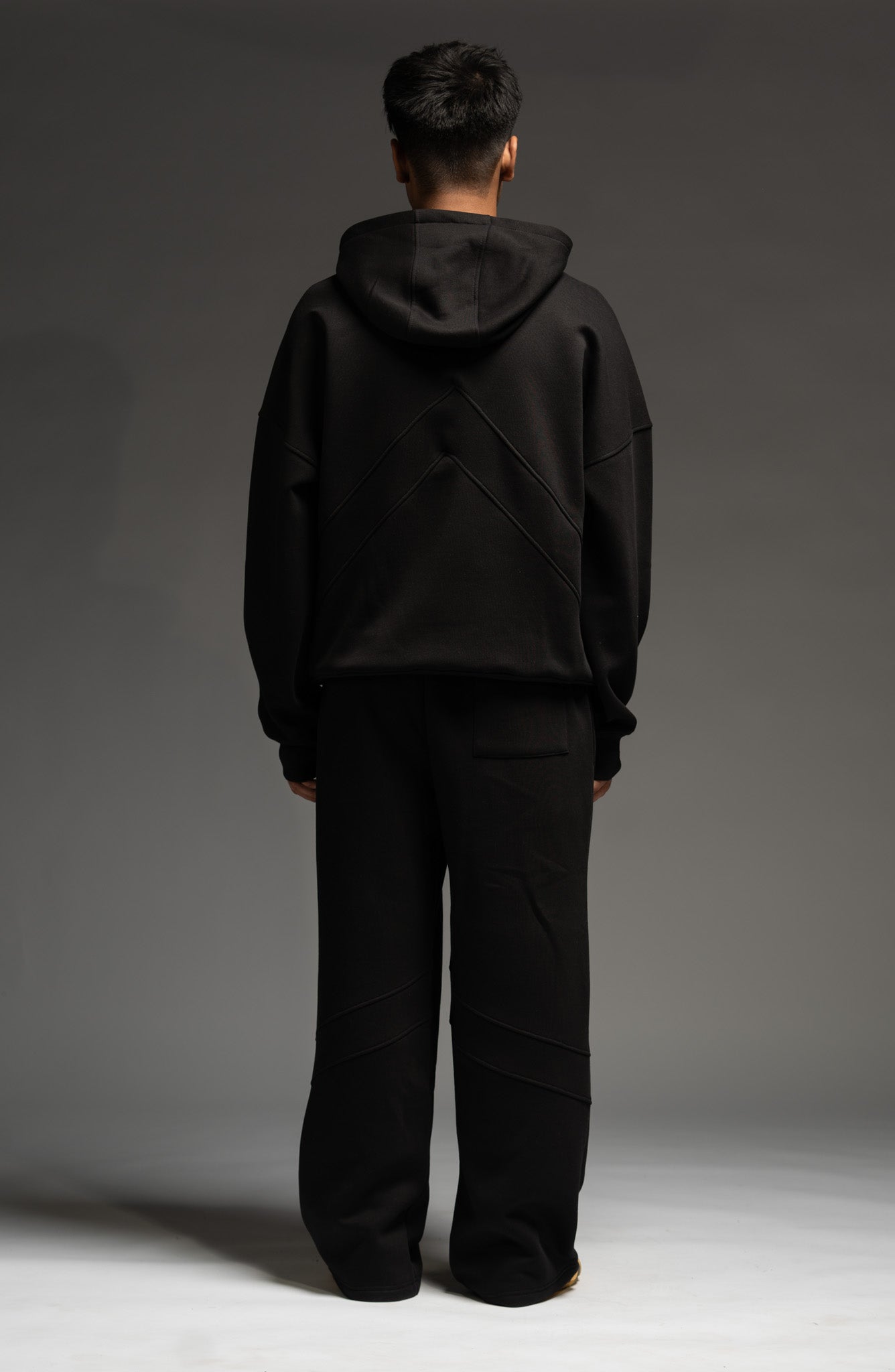 RUENE Black Sweatpants